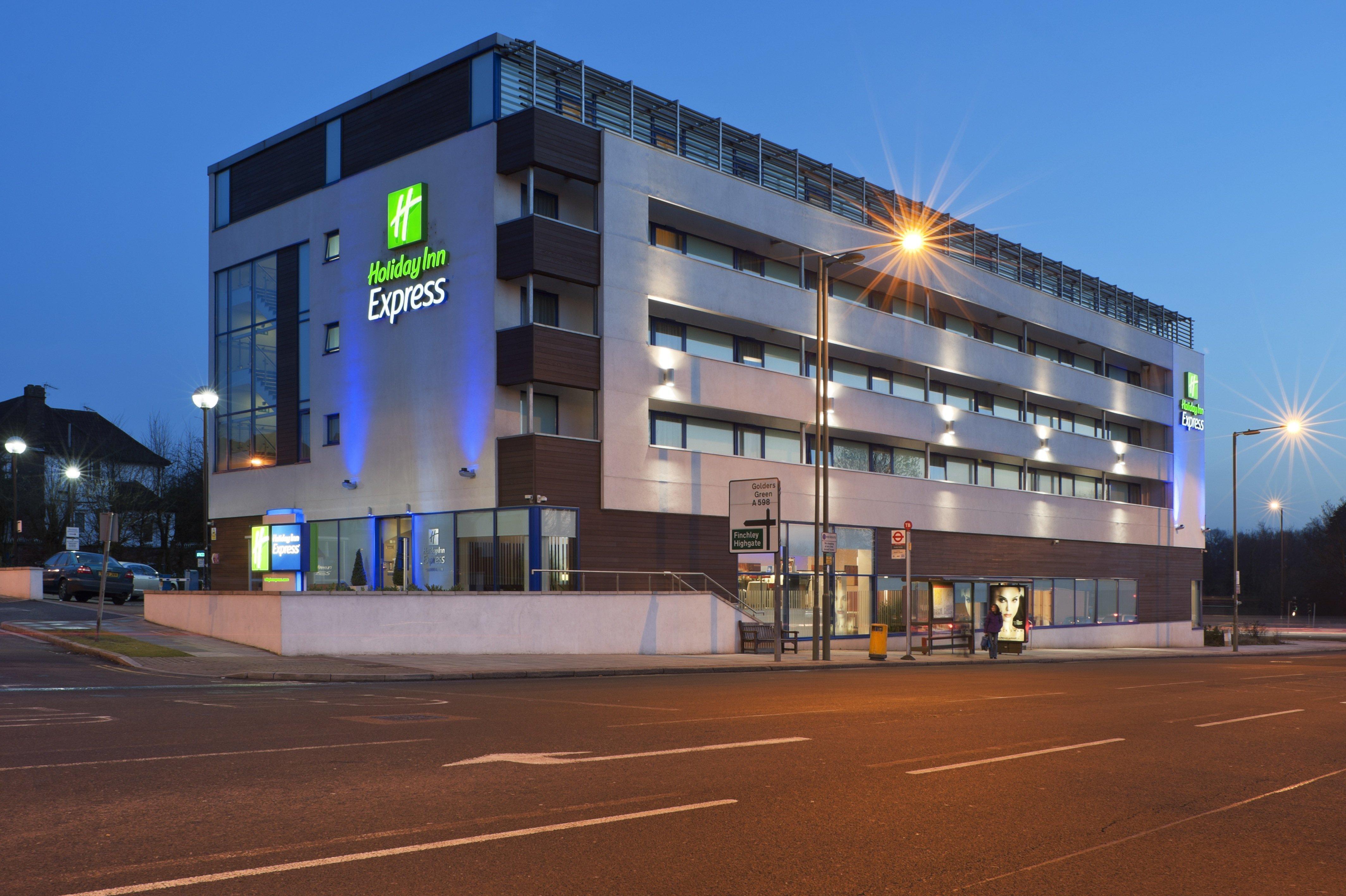 Holiday Inn Express London Golders Green, An Ihg Hotel Finchley Buitenkant foto